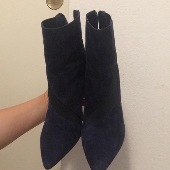 Brand New NINE WEST navy blue boots size 9 - Picture 2 of 9